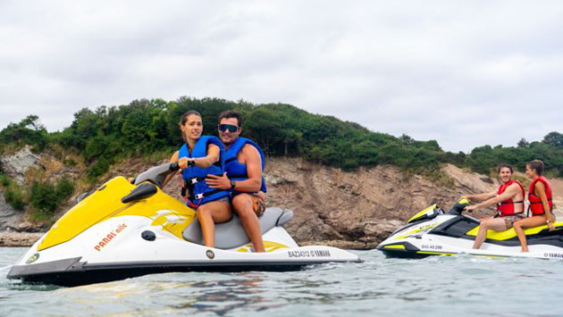 Randonnée en jet ski à Hendaye